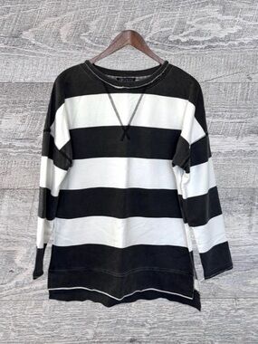 Collection by Cezele Stiped Sweater